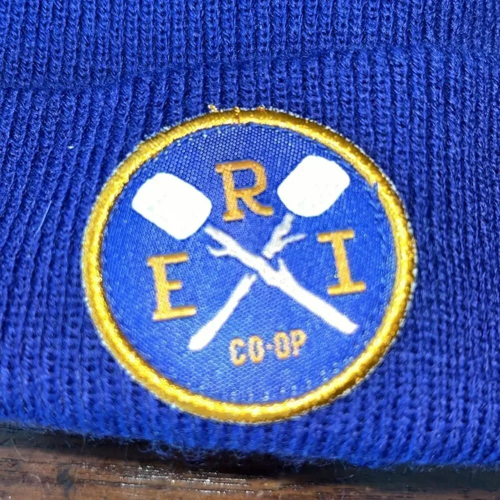 REI CO-OP Marshmallow Roasting Fire SnapBack Knit Beanie Cap Hat Kids OSFA rare
